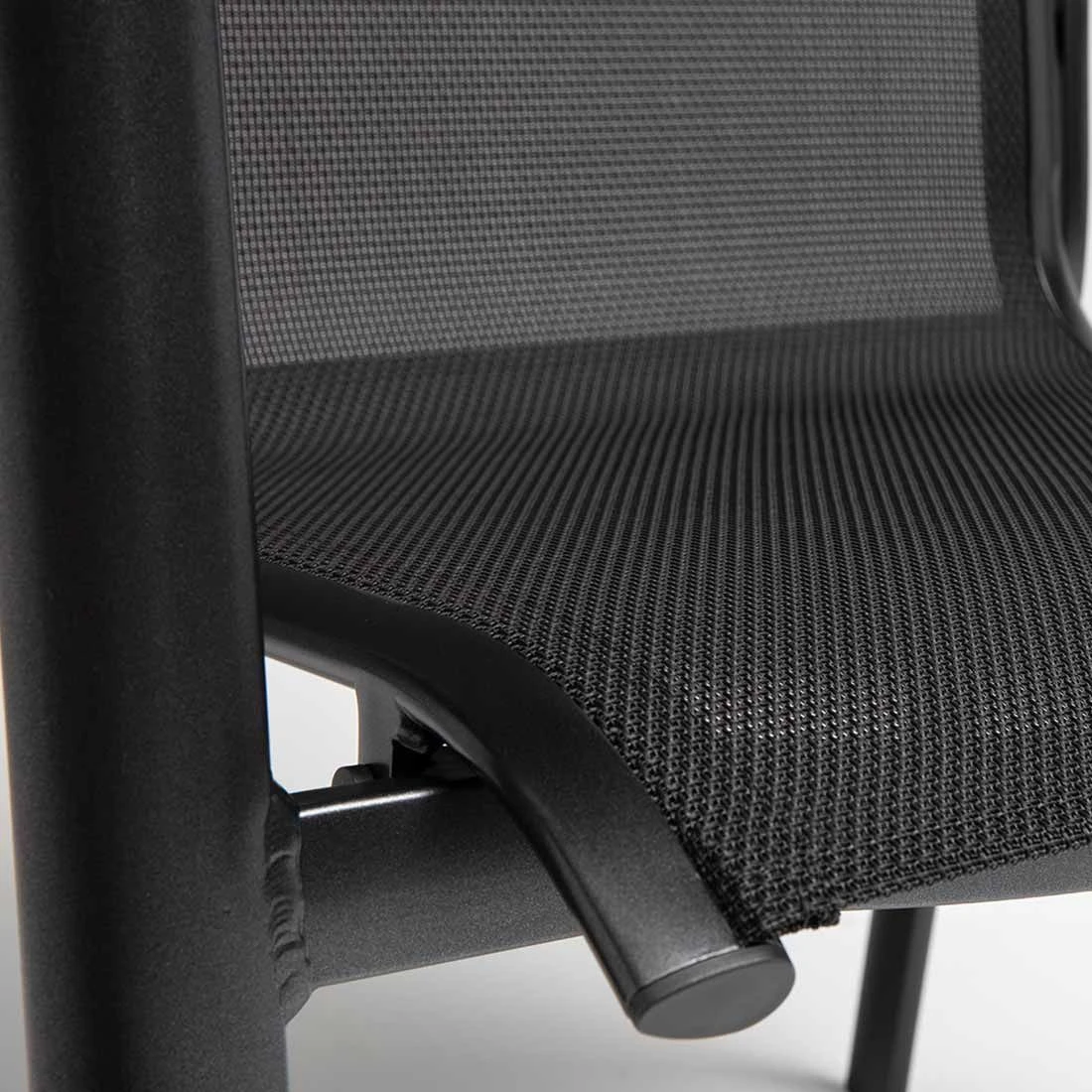 Kettler Legato Curve Stapelsessel Aluminium/Textilene Anthrazit 7 Kettler Legato Curve Stapelsessel Aluminium/Textilene Anthrazit – Bild 7